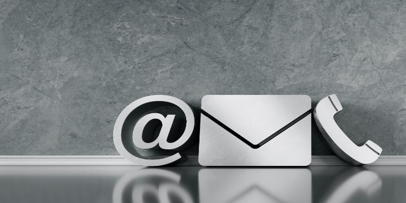 Bạn có thể dùng email để kết nối nhà cái